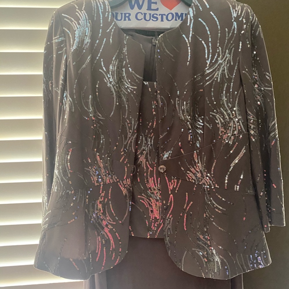 Beautiful Party/Evening Dress with matching jacket